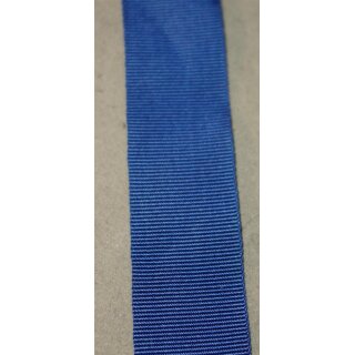 short, about 4 cm, for one Ribbon Bar